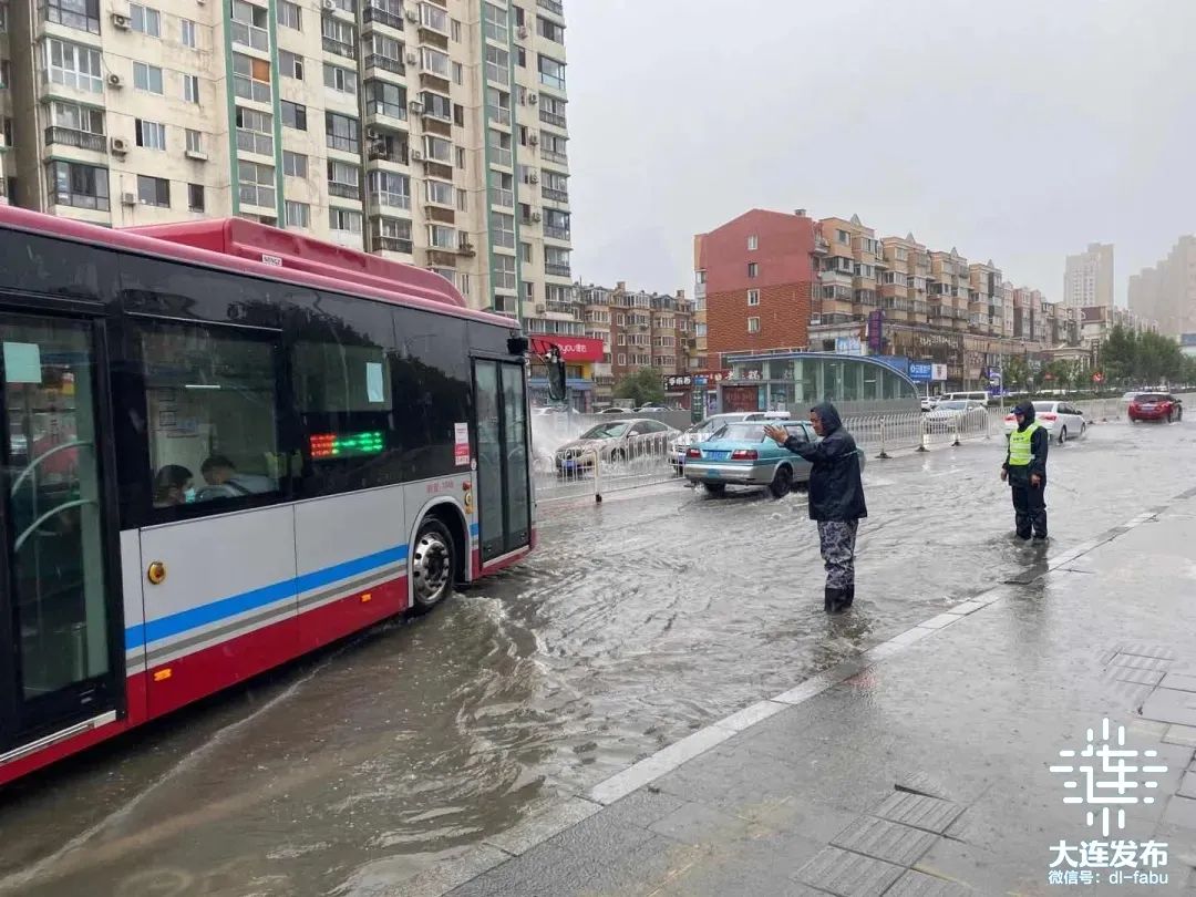 大連大暴雨背后的美景探索，心靈洗滌之旅